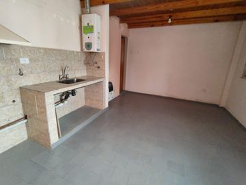 Dúplex, mas 2 mono ambientes en venta