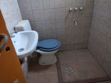 Dúplex, mas 2 mono ambientes en venta