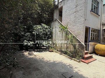 Casa como Terreno en Venta en Polanco