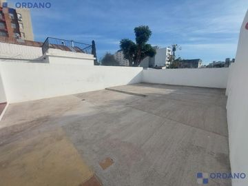 Casa - Alto Alberdi
