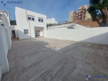 Casa - Alto Alberdi