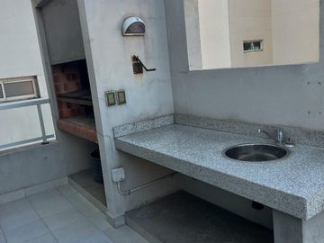 Departamento 2 ambientes super luminoso listo para ingresar Villa Urquiza