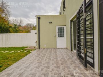 Duplex 4 ambientes VENTA Adrogue