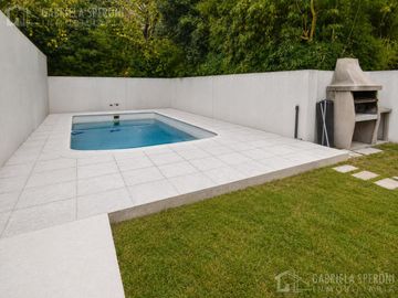 Duplex 4 ambientes VENTA Adrogue