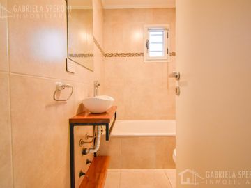 Duplex 4 ambientes VENTA Adrogue