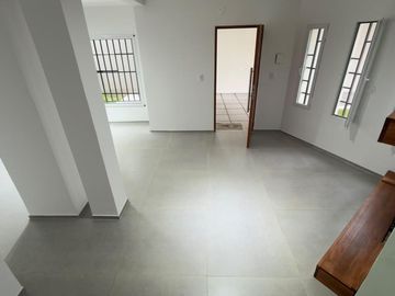 Casa en Granadero Baigorria