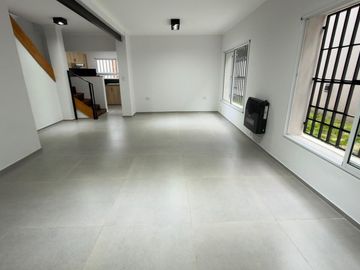 Casa en Granadero Baigorria