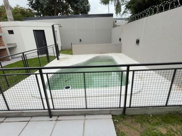 Casa en Granadero Baigorria