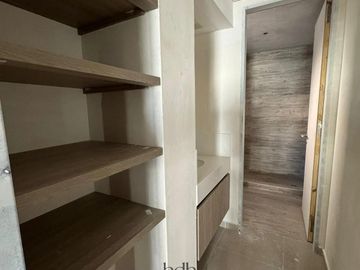 Departamento en  Nueva Córdoba Reggia 6 1 dormitorio con balcón 1 baño con amenities