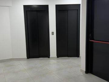 Venta Monoambiente divisible a estrenar con balcón en Villa del Parque