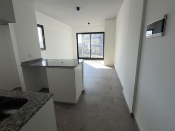Venta Monoambiente divisible a estrenar con balcón en Villa del Parque