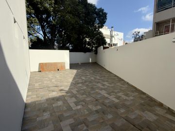 Venta Monoambiente divisible a estrenar con balcón en Villa del Parque