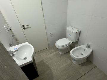 Venta Monoambiente divisible a estrenar con balcón en Villa del Parque