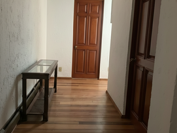 Casa de Lujo en Lomas Altas, CDMX | Vista a la Barranca | 830 m² Terreno