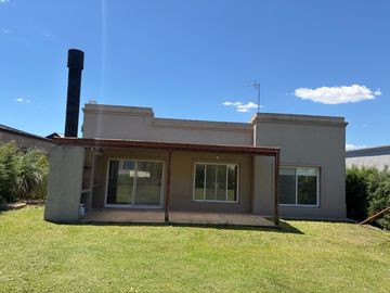 Muy buena propiedad en alquiler en Santa Elena  | VCO Propiedades