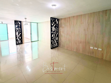 Bonita casa en venta en Jardines de San Manuel