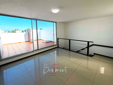 Bonita casa en venta en Jardines de San Manuel
