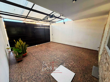 Bonita casa en venta en Jardines de San Manuel