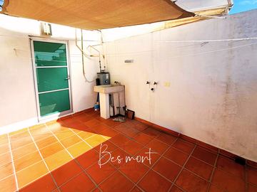 Bonita casa en venta en Jardines de San Manuel
