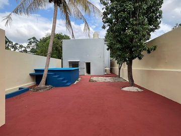 CASA EN VENTA DENTRO DE LA CIUDAD DE MERIDA, ITZIMNÁ