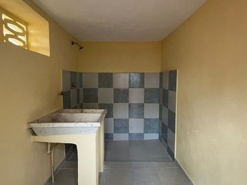 CASA EN VENTA DENTRO DE LA CIUDAD DE MERIDA, ITZIMNÁ