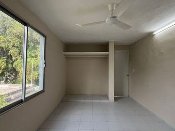 CASA EN VENTA DENTRO DE LA CIUDAD DE MERIDA, ITZIMNÁ