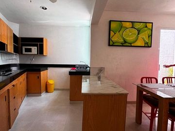 RENTA DEPARTAMENTO, AMUEBLADO Y EQUIPADO CON SERVICIOS INCLUIDOS.MÉRIDA, YUCATAN