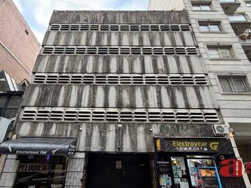 OPORTUNIDAD COCHERA FIJA CUBIERTA EN BELGRANO