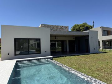Venta | Casa a Estrenar en La Calesa, Pilara | VCO Propiedades