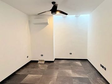 Casa en venta en el Yucatán Country Club, Mérida, Yucatán