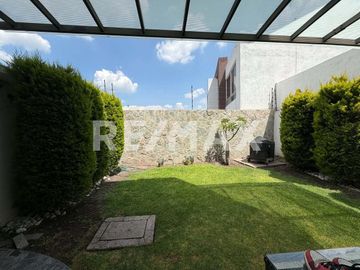 VENTA CASA REAL DEL BOSQUE CORREGIDORA