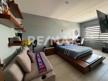 VENTA CASA REAL DEL BOSQUE CORREGIDORA