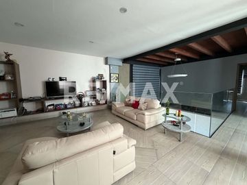 VENTA CASA REAL DEL BOSQUE CORREGIDORA
