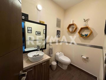 VENTA CASA REAL DEL BOSQUE CORREGIDORA
