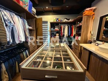VENTA CASA REAL DEL BOSQUE CORREGIDORA