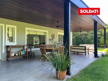 Casa en venta  en Senderos II - Pilar - lote central - apta crédito