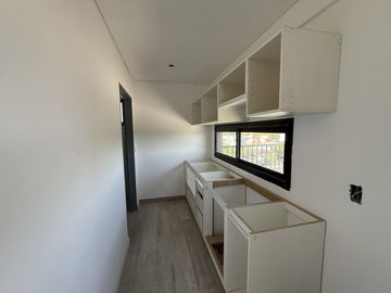 Departamento monoambiente y 2 Amb. a estrenar - Plaza Goyeneche