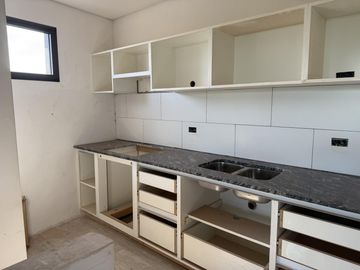 Departamento monoambiente y 2 Amb. a estrenar - Plaza Goyeneche