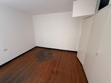 Venta de Casona Histórica  en Nueva Cordoba para uso comercial con escritura y planos