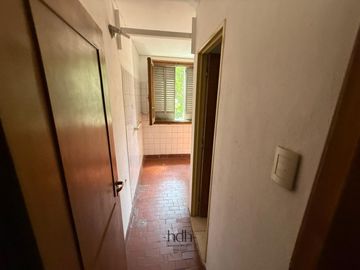 Venta de Casona Histórica  en Nueva Cordoba para uso comercial con escritura y planos