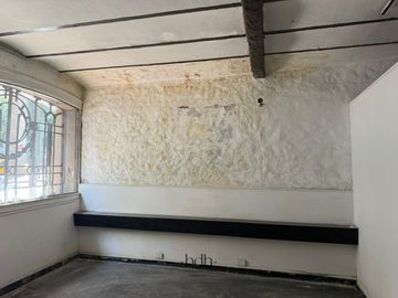Venta de Casona Histórica  en Nueva Cordoba para uso comercial con escritura y planos