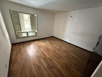 Venta de Casona Histórica  en Nueva Cordoba para uso comercial con escritura y planos