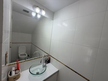 VENTA CASA 4 AMBIENTES LA CELIA