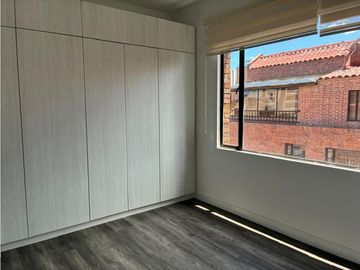 Penthouse remodelado para arriendo en La Carolina