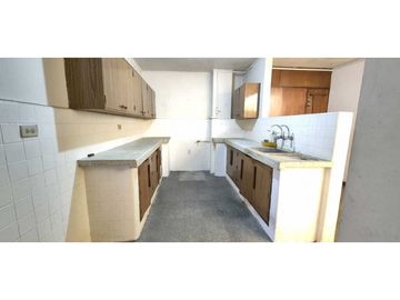 GANGA VENDO APARTAMENTO ESTADIO 3 ALCOBAS SERVICIO 2 PARQUEADEROS