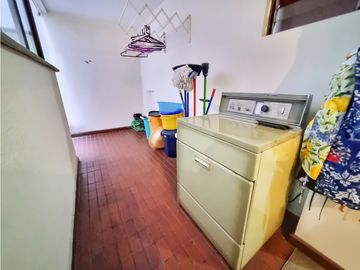 GANGA VENDO APARTAMENTO ESTADIO 3 ALCOBAS SERVICIO 2 PARQUEADEROS