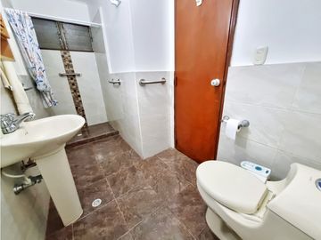 GANGA VENDO APARTAMENTO ESTADIO 3 ALCOBAS SERVICIO 2 PARQUEADEROS