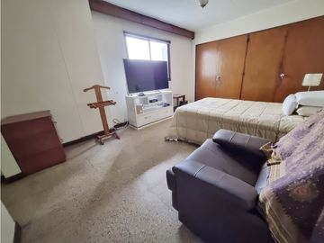 GANGA VENDO APARTAMENTO ESTADIO 3 ALCOBAS SERVICIO 2 PARQUEADEROS