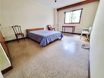 GANGA VENDO APARTAMENTO ESTADIO 3 ALCOBAS SERVICIO 2 PARQUEADEROS