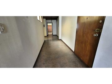 GANGA VENDO APARTAMENTO ESTADIO 3 ALCOBAS SERVICIO 2 PARQUEADEROS
